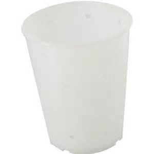 https://www.bazari.fr/2014-thickbox/faisselle-a-fromage-plastique-h-13cm-diametre-85-cm.jpg