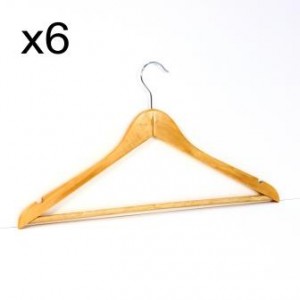 https://www.bazari.fr/2725-thickbox/cintre-bois-triangulaire-par-6.jpg