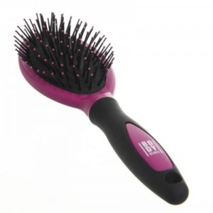 https://www.bazari.fr/3029-thickbox/brosse-a-cheveux-rubber-tete-ovale.jpg