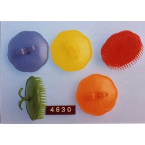 https://www.bazari.fr/5874-thickbox/brosse-a-cheveux-plastique-ronde-.jpg