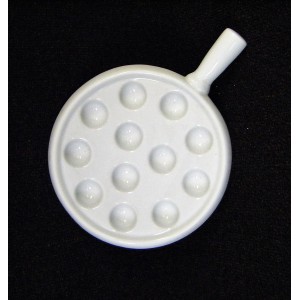https://www.bazari.fr/6591-thickbox/plat-a-escargots-en-terre-couleur-blanche-12-cavites.jpg