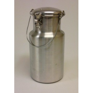 https://www.bazari.fr/7172-thickbox/bidon-a-lait-alu-5-litres-en-aluminium-premier-prix.jpg